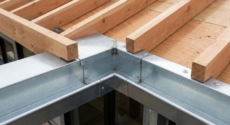Installation de ch&eacute;neaux : guide pratique pour une pose r&eacute;ussie